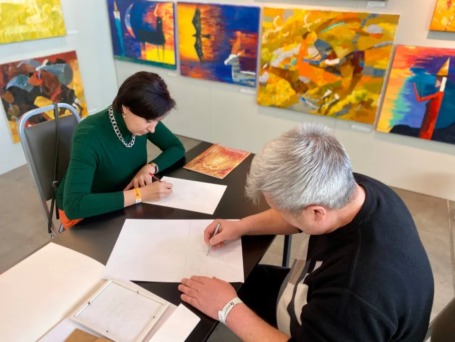 Победители международного конкурса «Нижний в красках» посетили мастер-класс от нижегородского художника